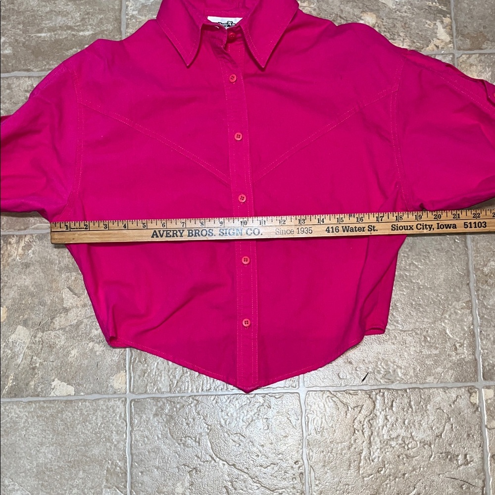 **Last chance** Women's Vtg The San Angelo Texas Collection
 Button Down Shirt - Picture 7 of 10